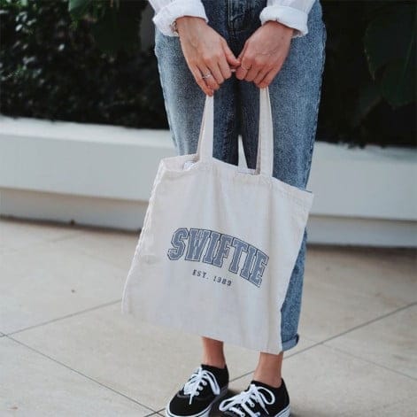 Taylor Swifts Swifties 1989 Tote Bag